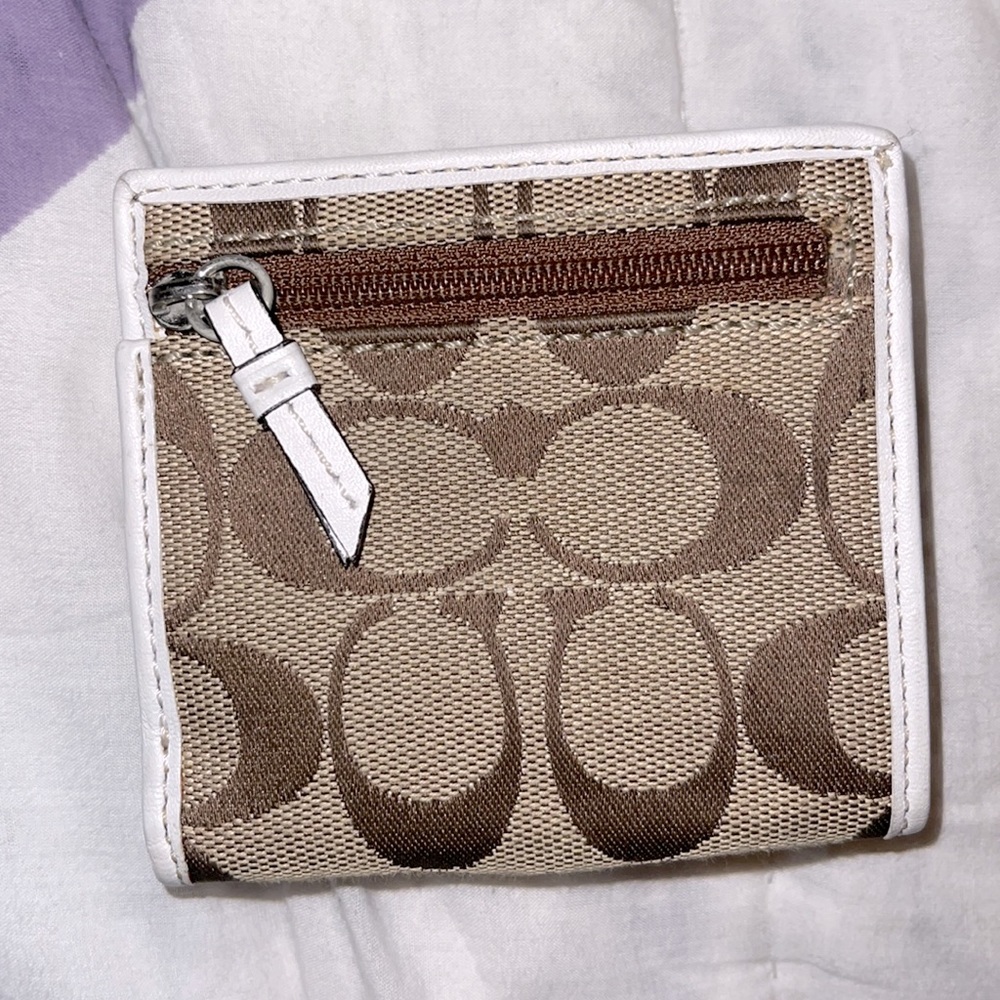 Coach Wallet 🤎 - Picture 3 of 6